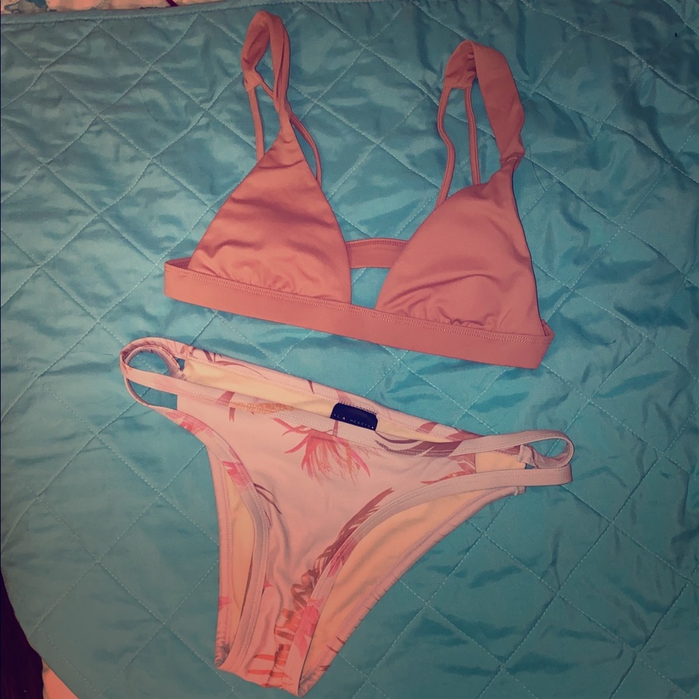 LA hearts bikini